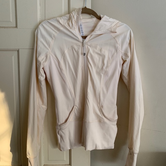 LULULEMON JACKET - Picture 2 of 8